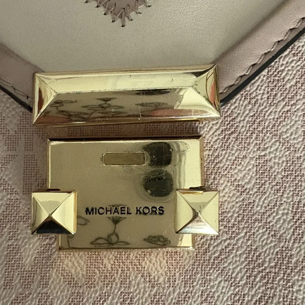 Michael Kors Rose Signature Coated Canvas Leather Whitney Shoulder Bag Chic
